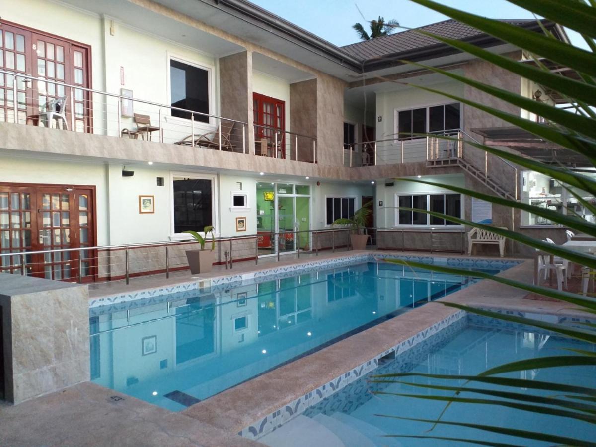 Ocean Breeze Resort Toledo Exteriör bild